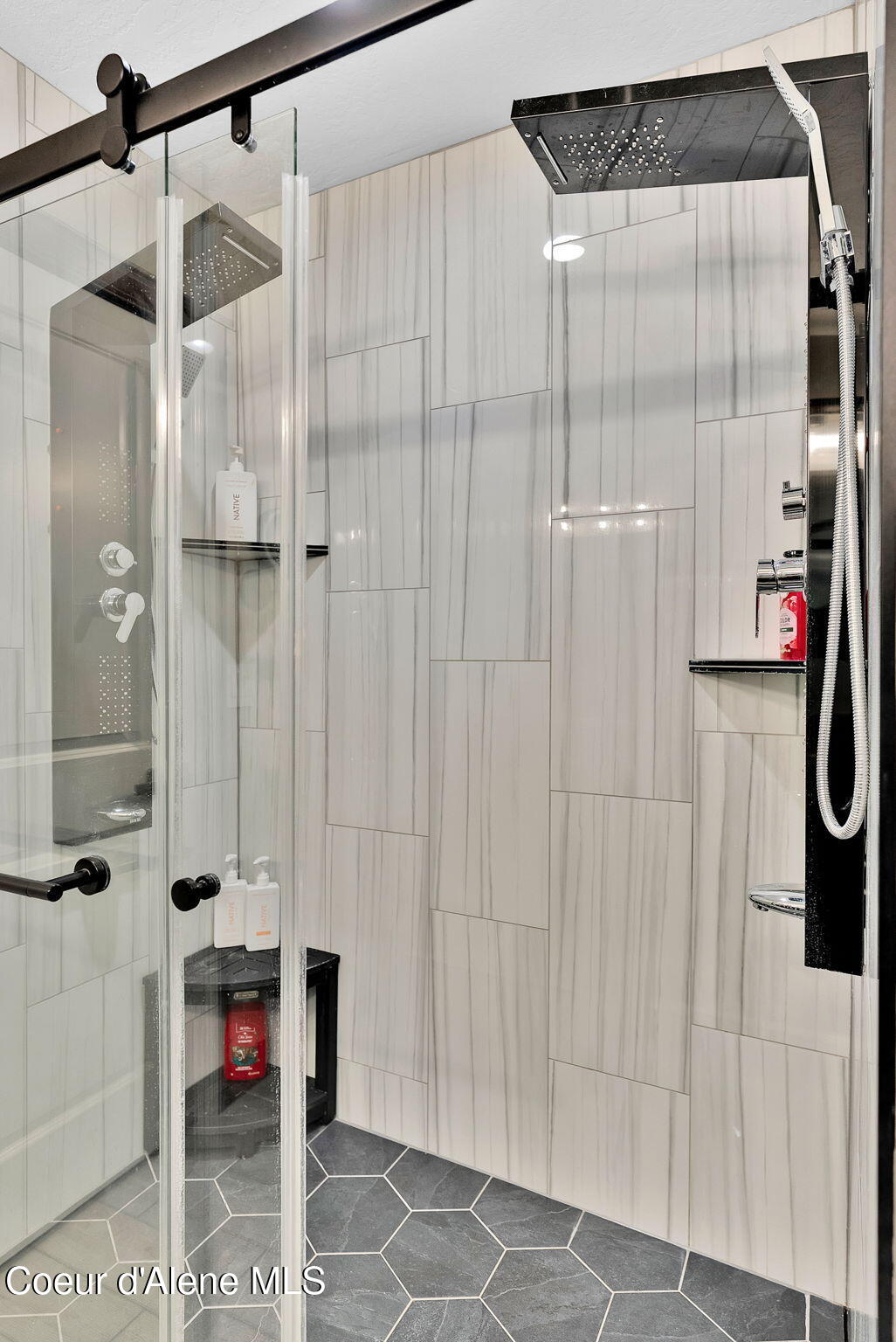 3343 West Apricot Road Coeur D'Alene, ID 83815 - Photo 26 of 48 Master bath Euro showerheads