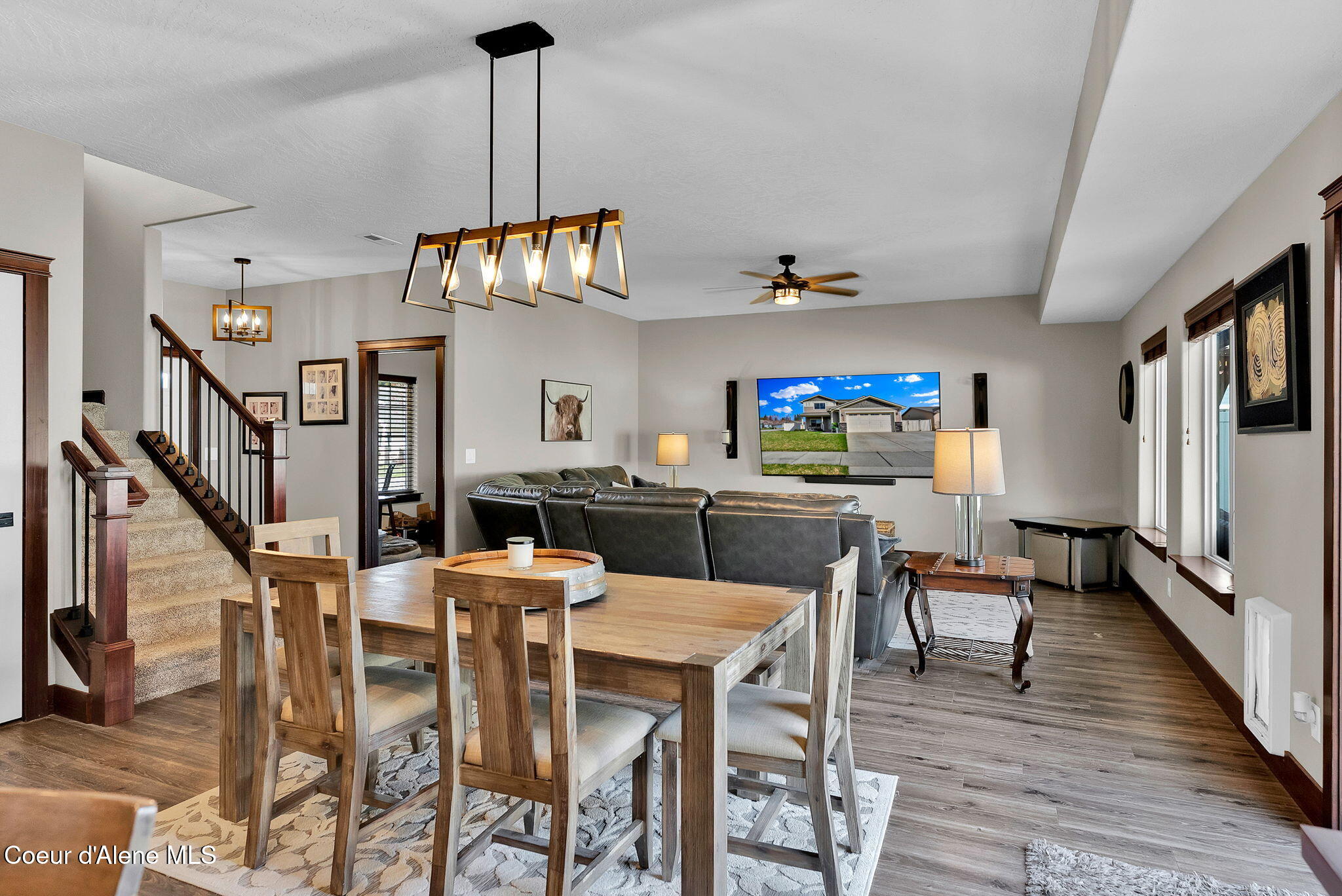 3343 West Apricot Road Coeur D'Alene, ID 83815 - Photo 6 of 48 Dining and Living room