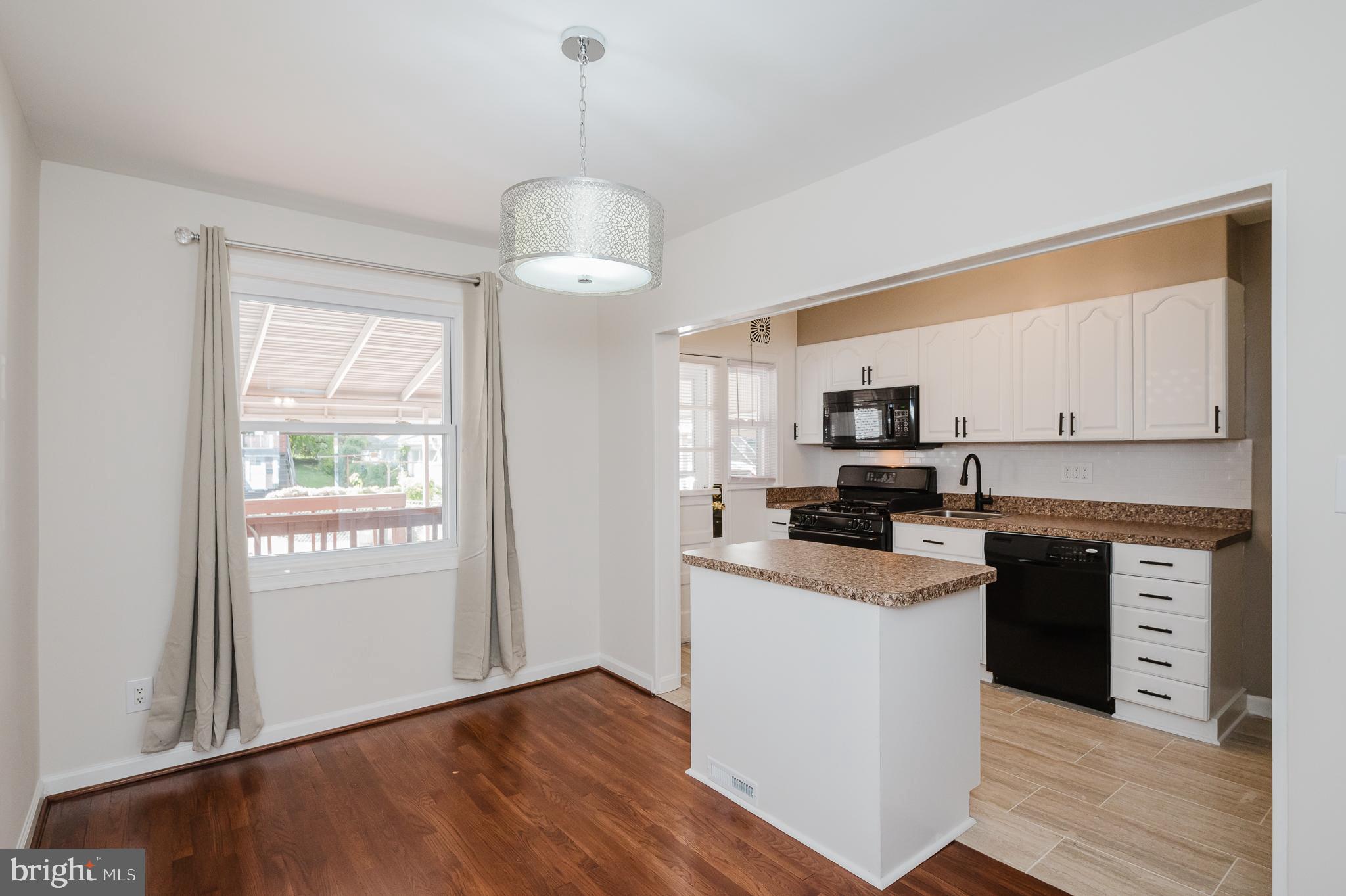423 Torner Road Baltimore, MD 21221 - Photo 8 of 41