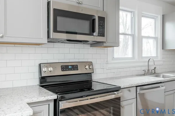 $1,600 | 2726 Alexander Avenue, Richmond, VA 23234