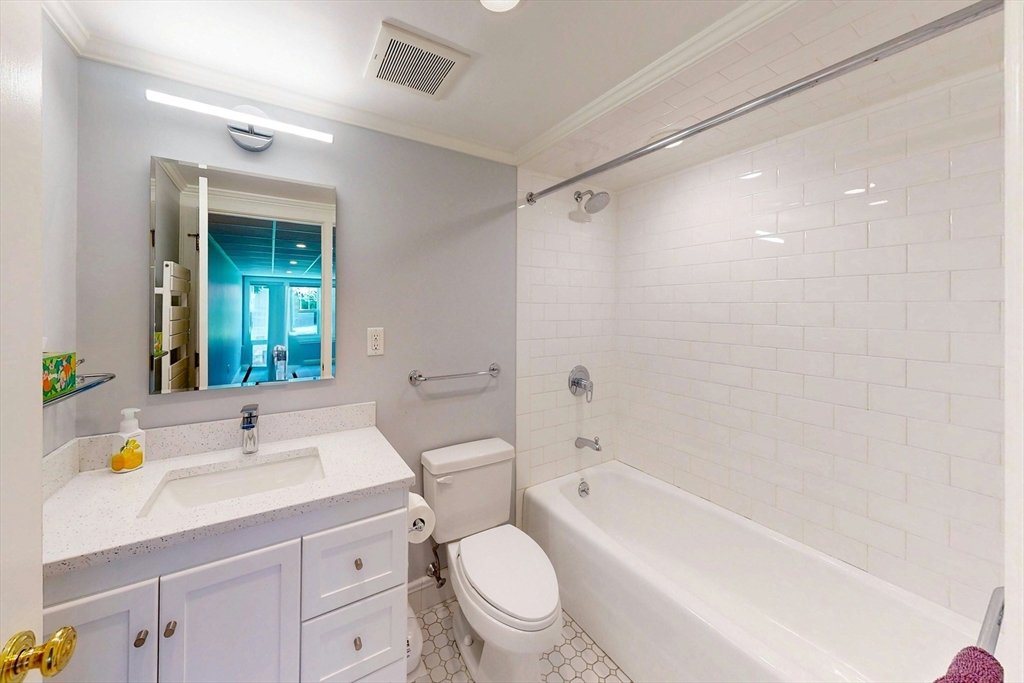 59 Randolph Road Brookline, MA 02467 - Photo 26 of 34