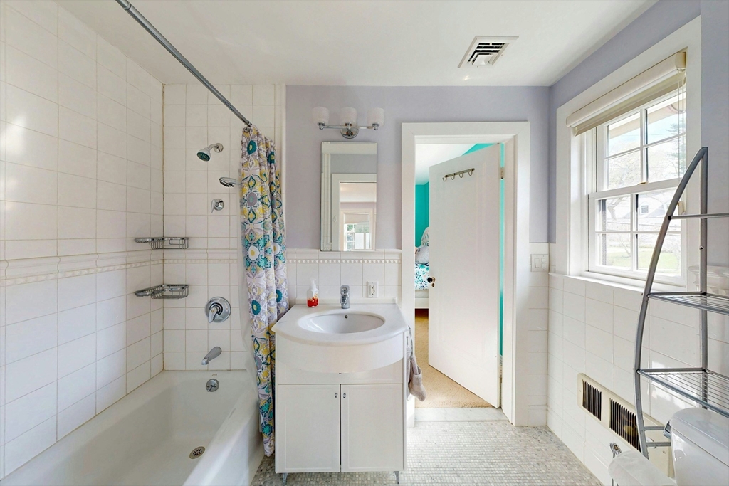 59 Randolph Road Brookline, MA 02467 - Photo 27 of 34