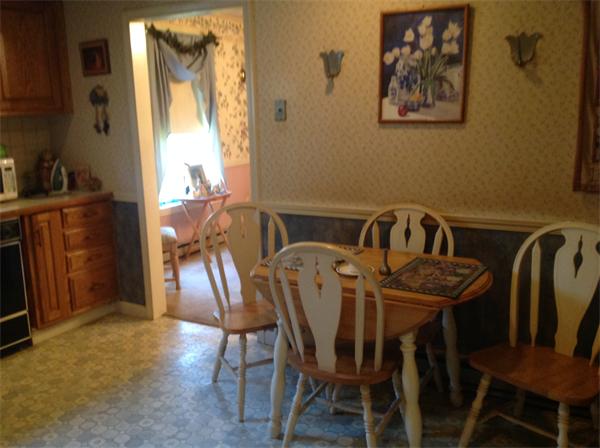79 Forest Road Salisbury, MA 01952 - Photo 4 of 14