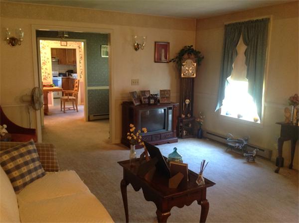 79 Forest Road Salisbury, MA 01952 - Photo 5 of 14