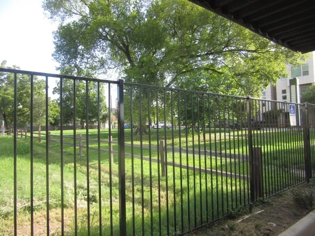 $1,500 | 1441 East Street, Unit 207, Houston, TX 77007