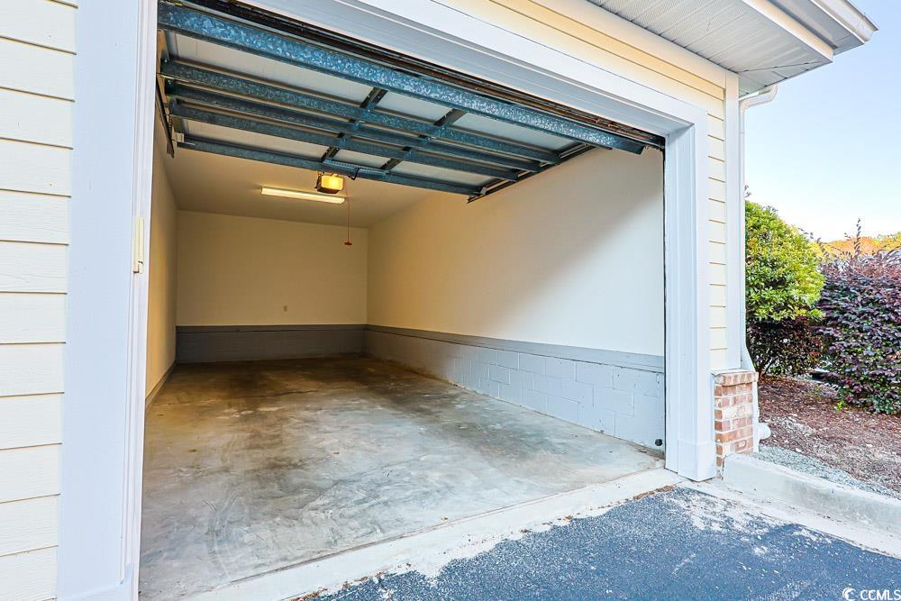 69 F Luster Leaf Circle, Unit 69F Myrtle Beach, SC 29577 - Photo 4 of 10 View of garage
