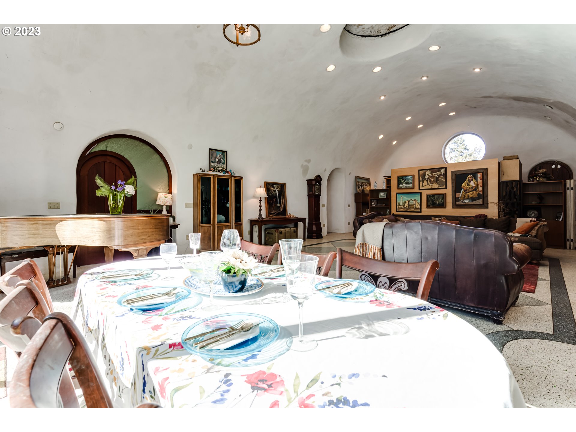 28375 Rainbow Valley Road Eugene, OR 97402 - Photo 15 of 21 a view of a dining room with furniture