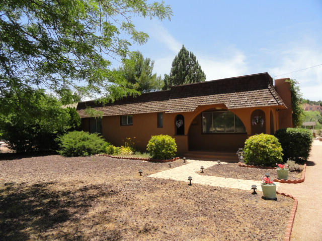 3845 East Valley Lane Rimrock, AZ 86335 - Photo 1 of 13 DSC03504