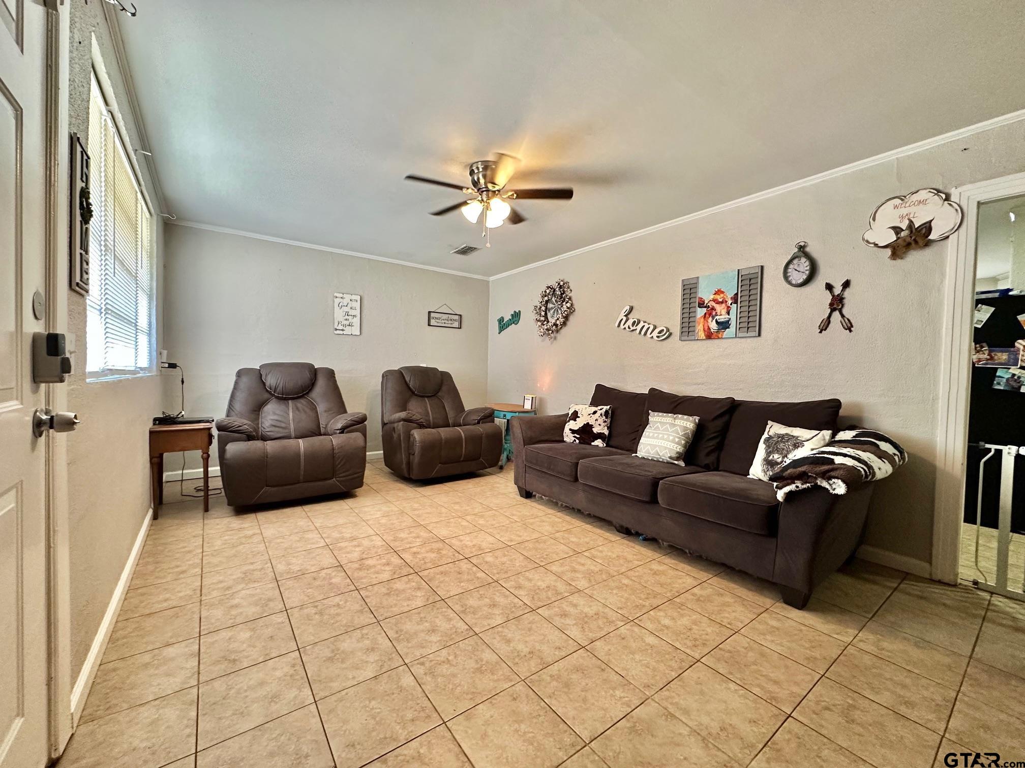 2601 East George Richey Road Longview, TX 75604 - Photo 5 of 26