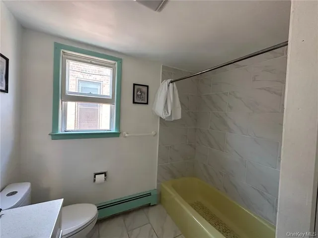 $1,700 | 20 John Street, Unit 2, Middletown, NY 10940