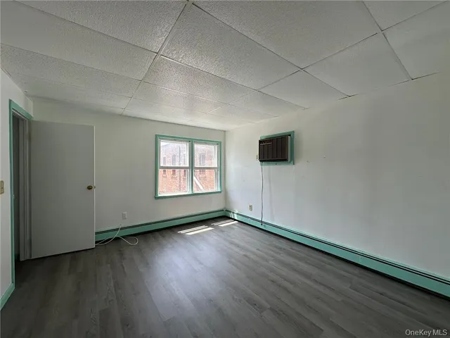 $1,700 | 20 John Street, Unit 2, Middletown, NY 10940