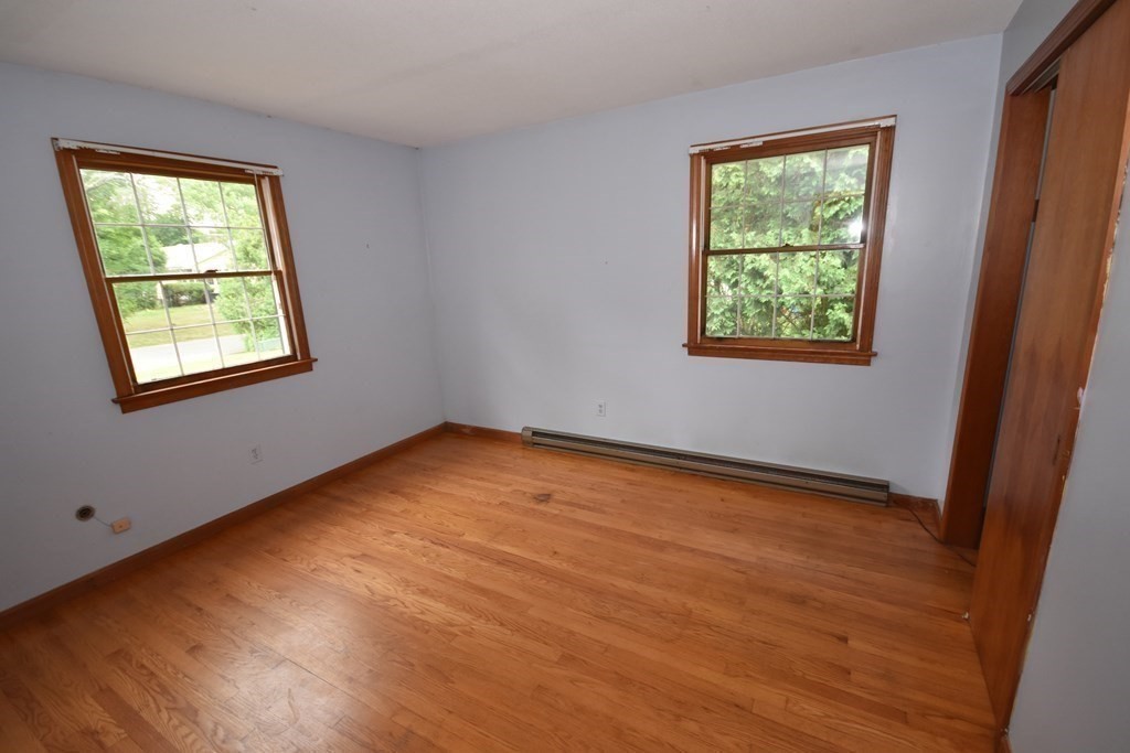 16 Colonial Court Amherst, MA 01002 - Photo 24 of 34 Gallery Image 24