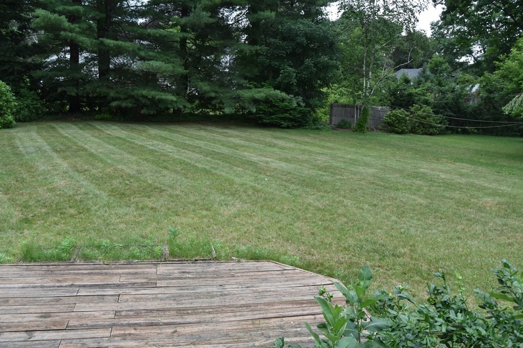 16 Colonial Court Amherst, MA 01002 - Photo 34 of 34 Gallery Image 34