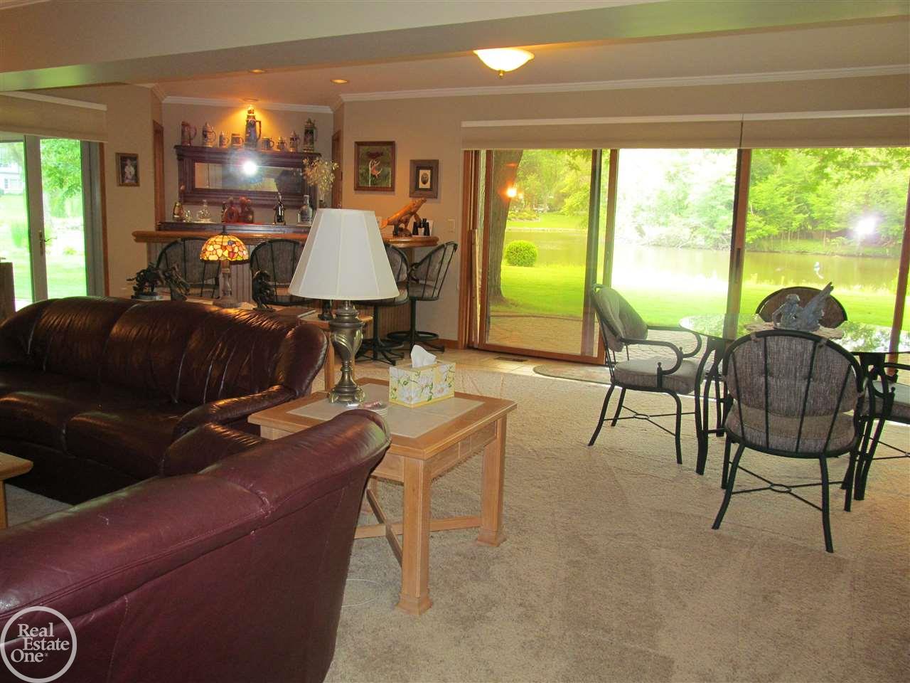 235 Shagbark Drive Rochester Hills, MI 48309 - Photo 11 of 26