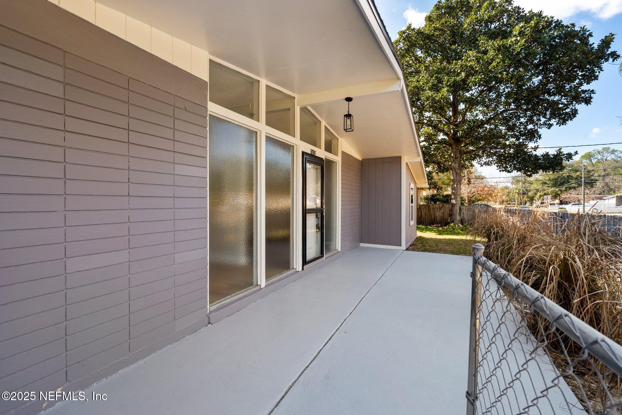7420 Sandhurst Road South Jacksonville, FL 32277 - Photo 25 of 35 a view of entryway with yard