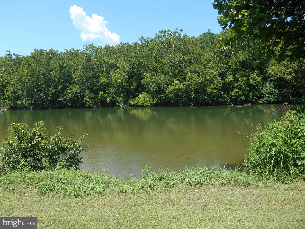 0 Farms River Road, Unit 40A Front Royal, VA 22630 - Photo 6 of 24 Exterior (General)