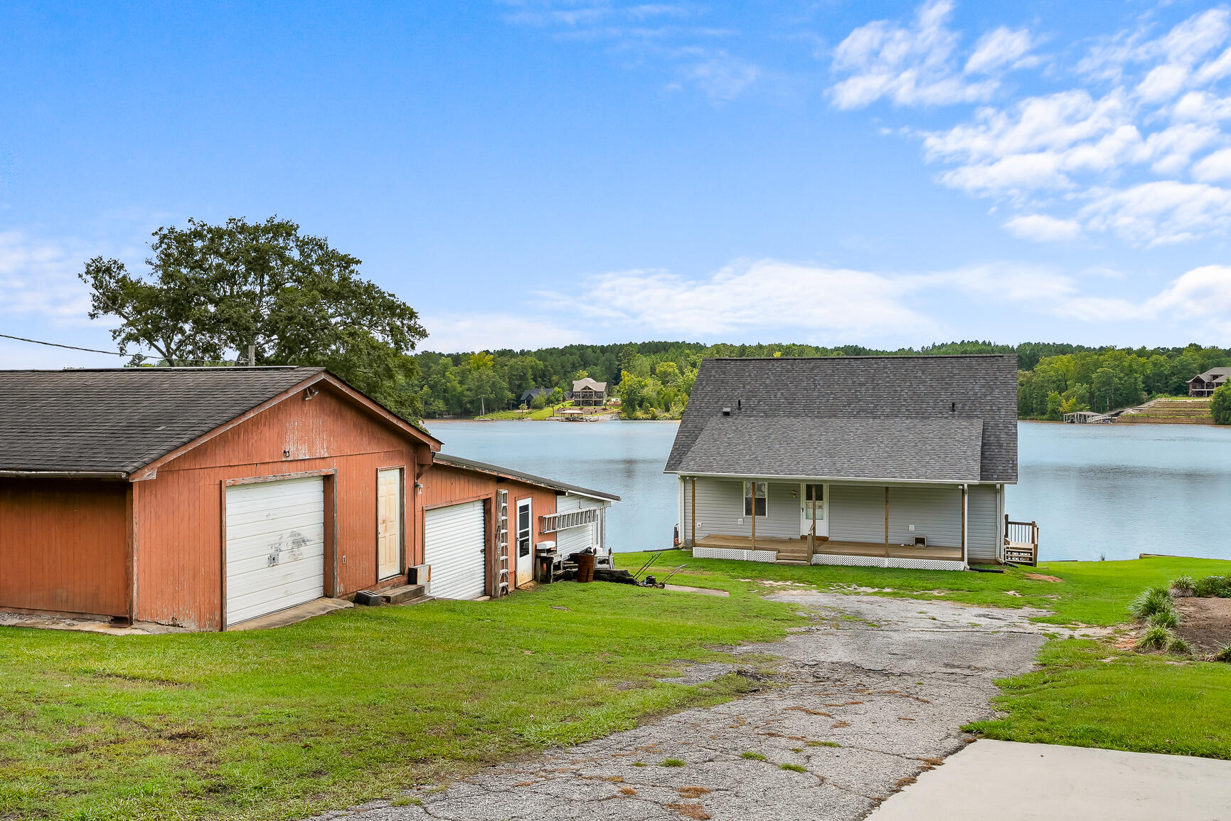 839 Stillwater