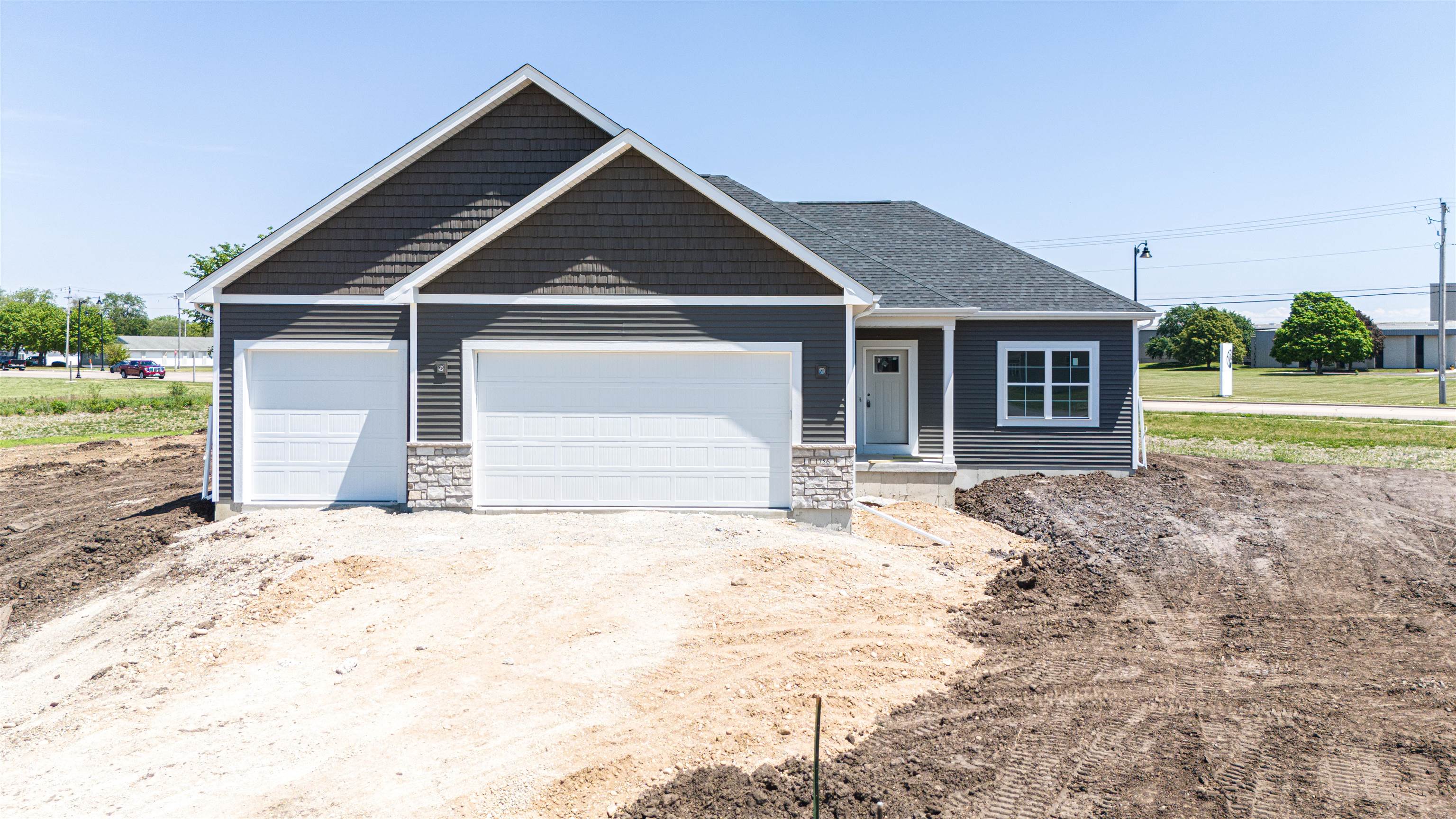 1756 East Kyle Beloit, WI 53511 - Photo 1 of 14
