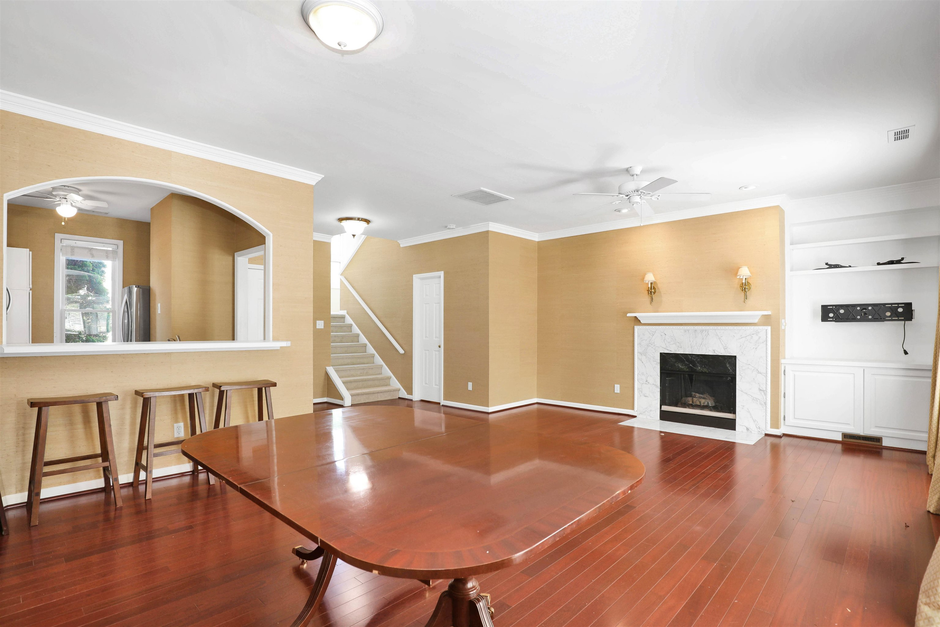 1054 Washington Street, Unit 101 Raleigh, NC 27605 - Photo 8 of 36 Photo 8