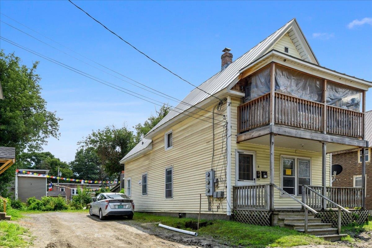9 Third Street Barre, VT 05641 - Photo 3 of 19