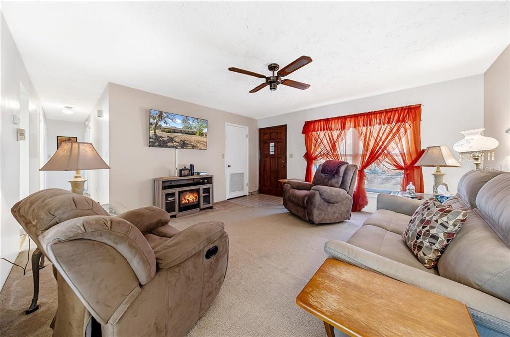 650 East Wacker Street Hernando, FL 34442 - Photo 5 of 48