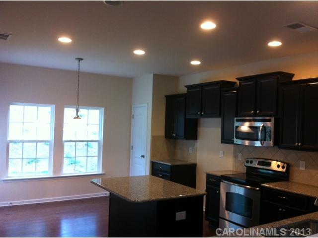 78070 Rillstone Drive, Unit 195 Lancaster, SC 29720 - Photo 4 of 15 Gallery Image 4