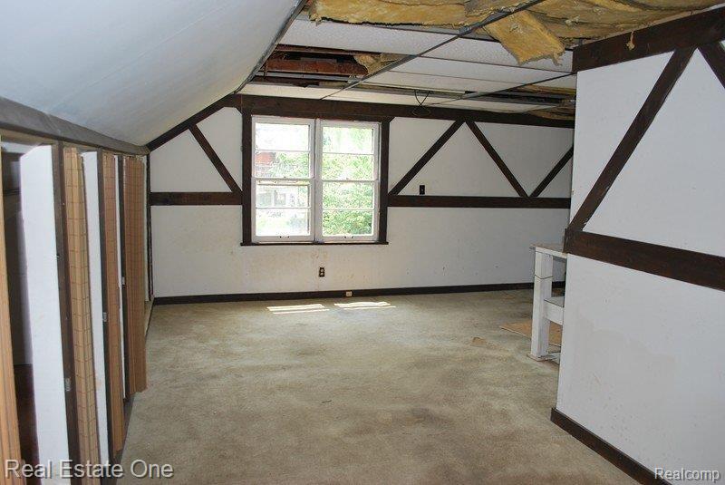 3903 Devonshire Road Detroit, MI 48224 - Photo 20 of 25 Upper Master