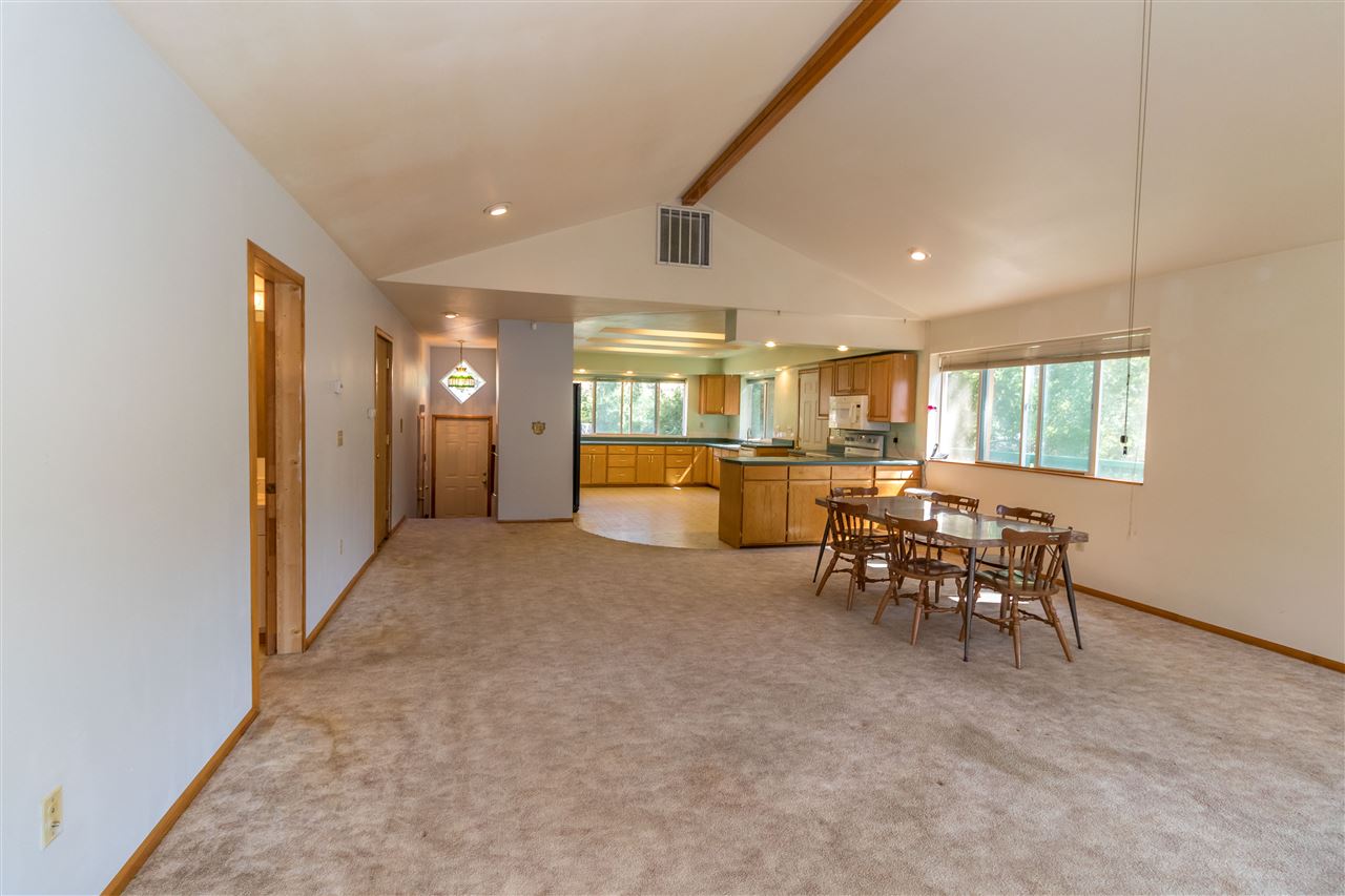 35209 North Milan Elk Road Chattaroy, WA 99003 - Photo 13 of 50