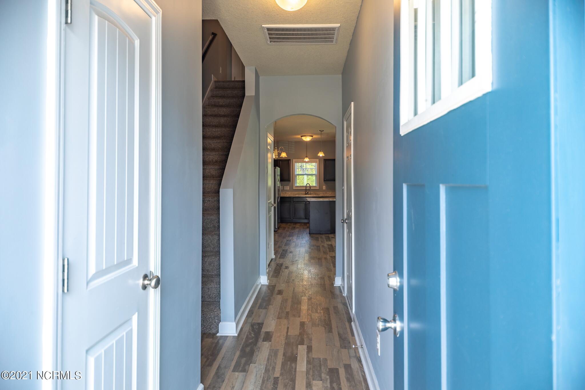 379 Frisco Way Holly Ridge, NC 28445 - Photo 5 of 40 379 FRISCO WAY-5
