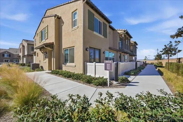 $590,000 | 39319 Corvina Lane, Temecula, CA 92591