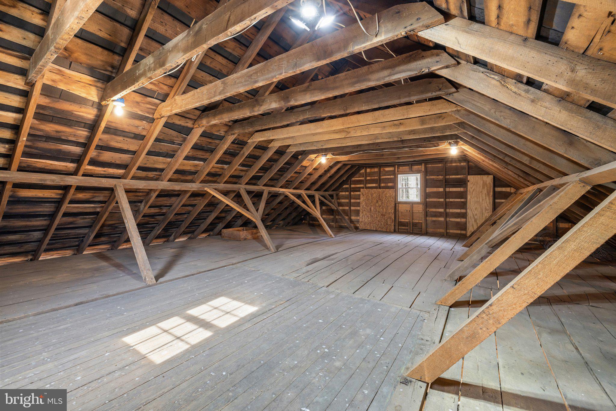 17970 Raven Rocks Road Bluemont, VA 20135 - Photo 50 of 78 Barn Loft