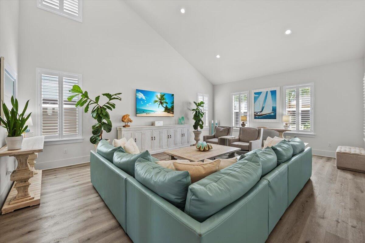 55 Ruth Street Miramar Beach, FL 32550 - Photo 12 of 58 039-877A0142