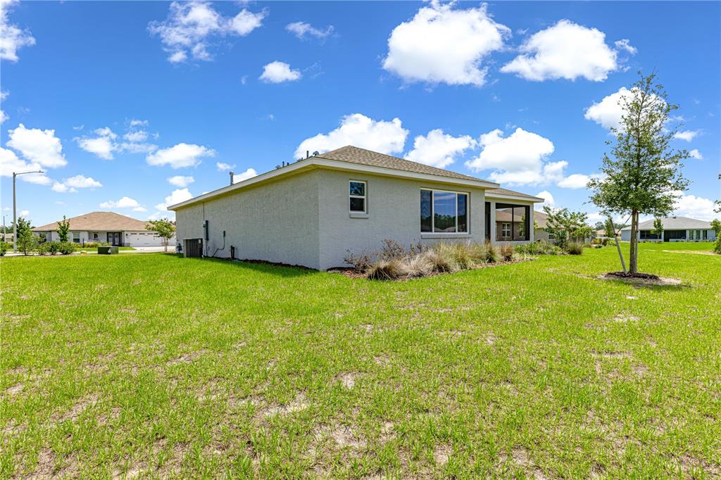 10458 Southwest 98th Place Road Ocala, FL 34481 - Photo 34 of 41