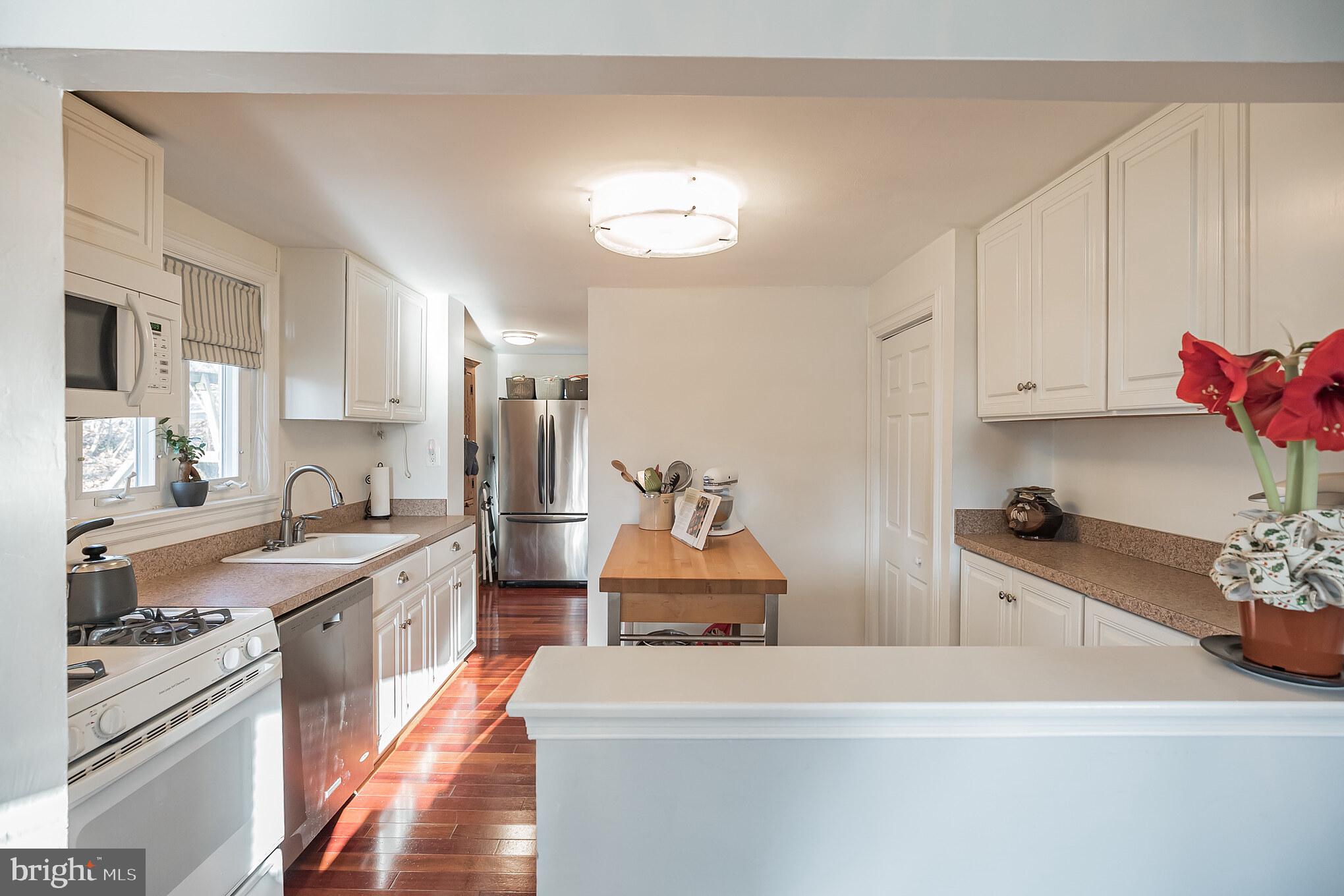 626 Palairet Road Philadelphia, PA 19128 - Photo 11 of 30 Gallery Image 11