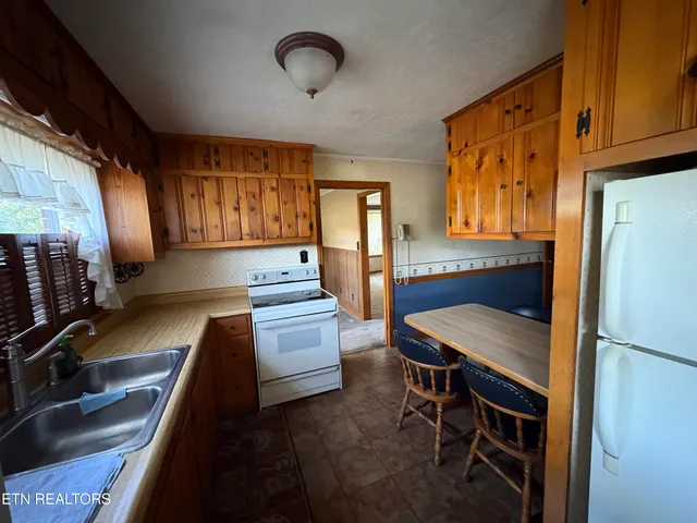 $349,000 | 1605 College Street, White Pine, TN 37890