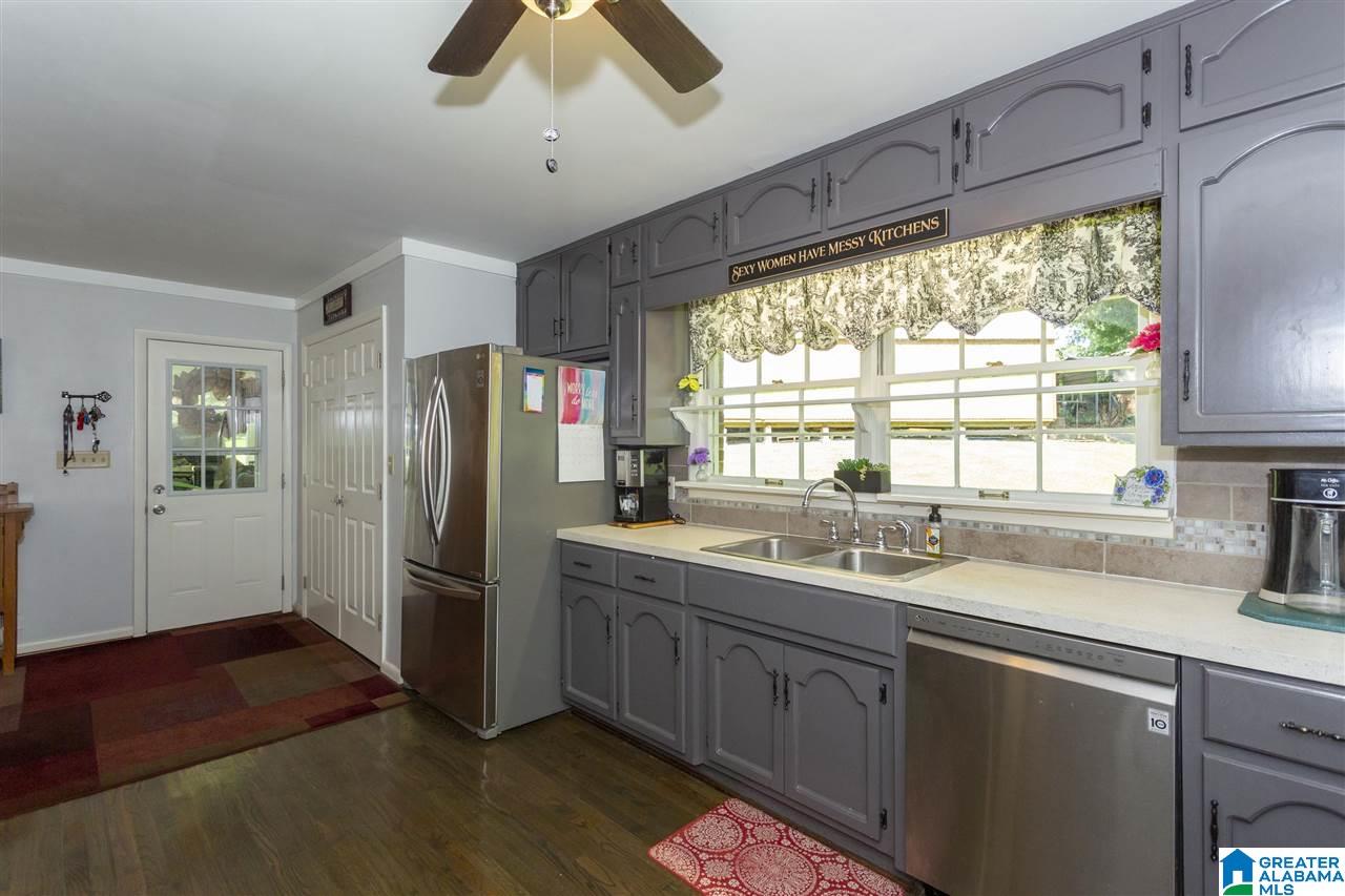 6595 Julia Circle Leeds, AL 35094 - Photo 10 of 24