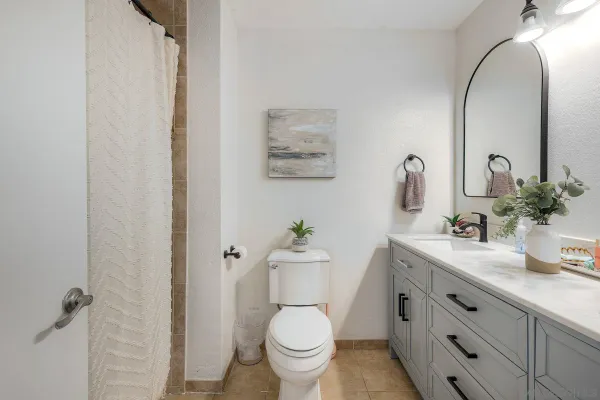 $1,400,000 | 13791 Via Tres Vistas, San Diego, CA 92129