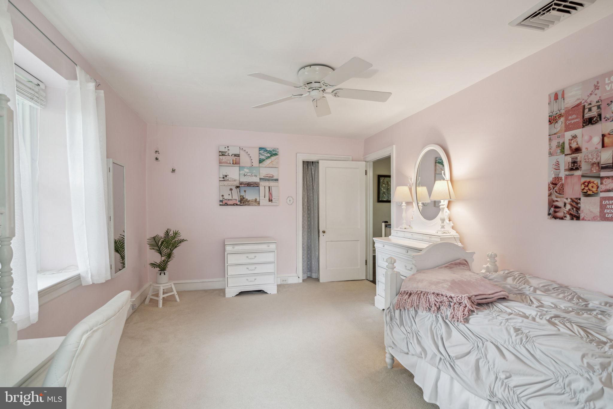 1464 Jericho Road Abington, PA 19001 - Photo 34 of 84 Gallery Image 34