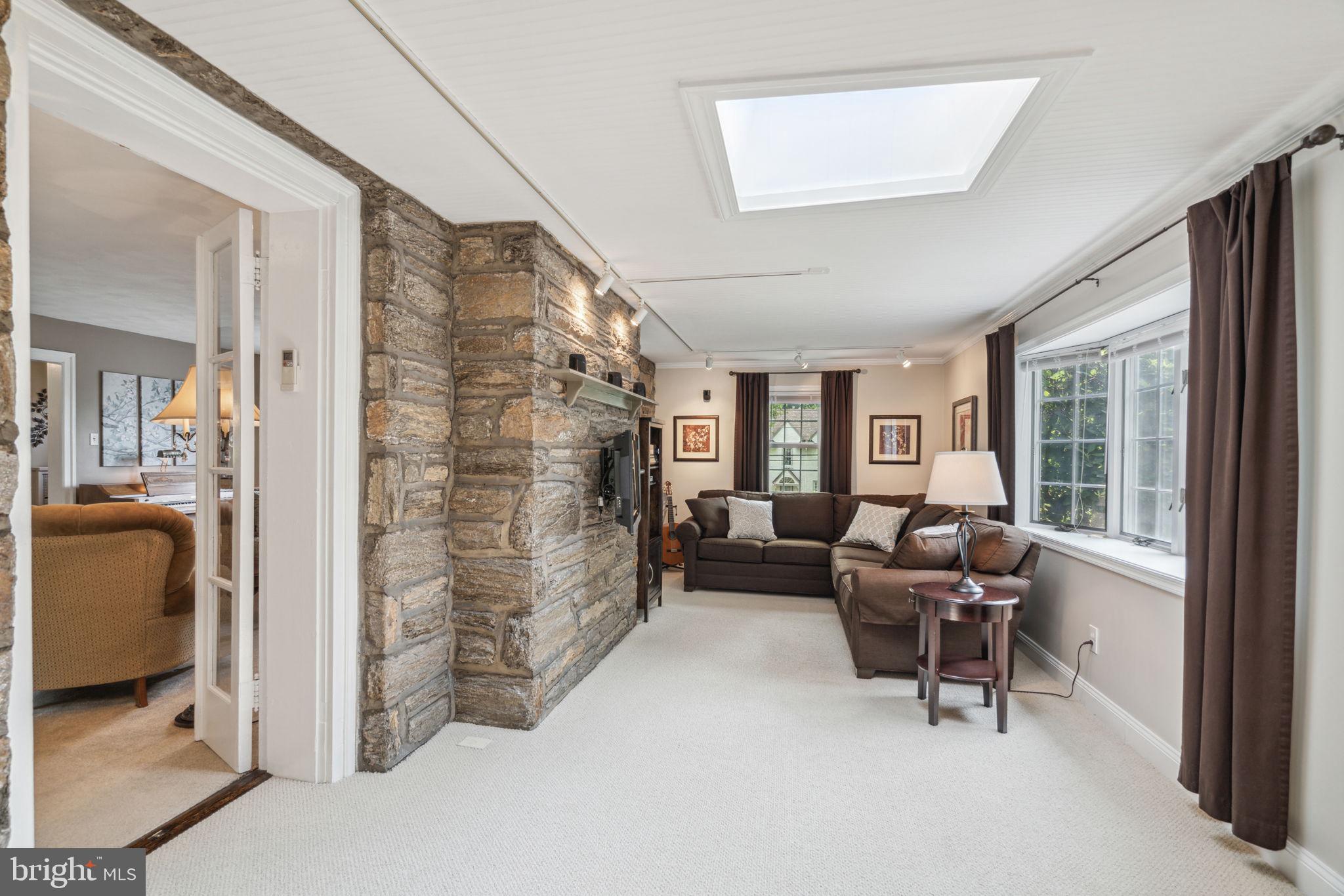 1464 Jericho Road Abington, PA 19001 - Photo 8 of 84 Gallery Image 8