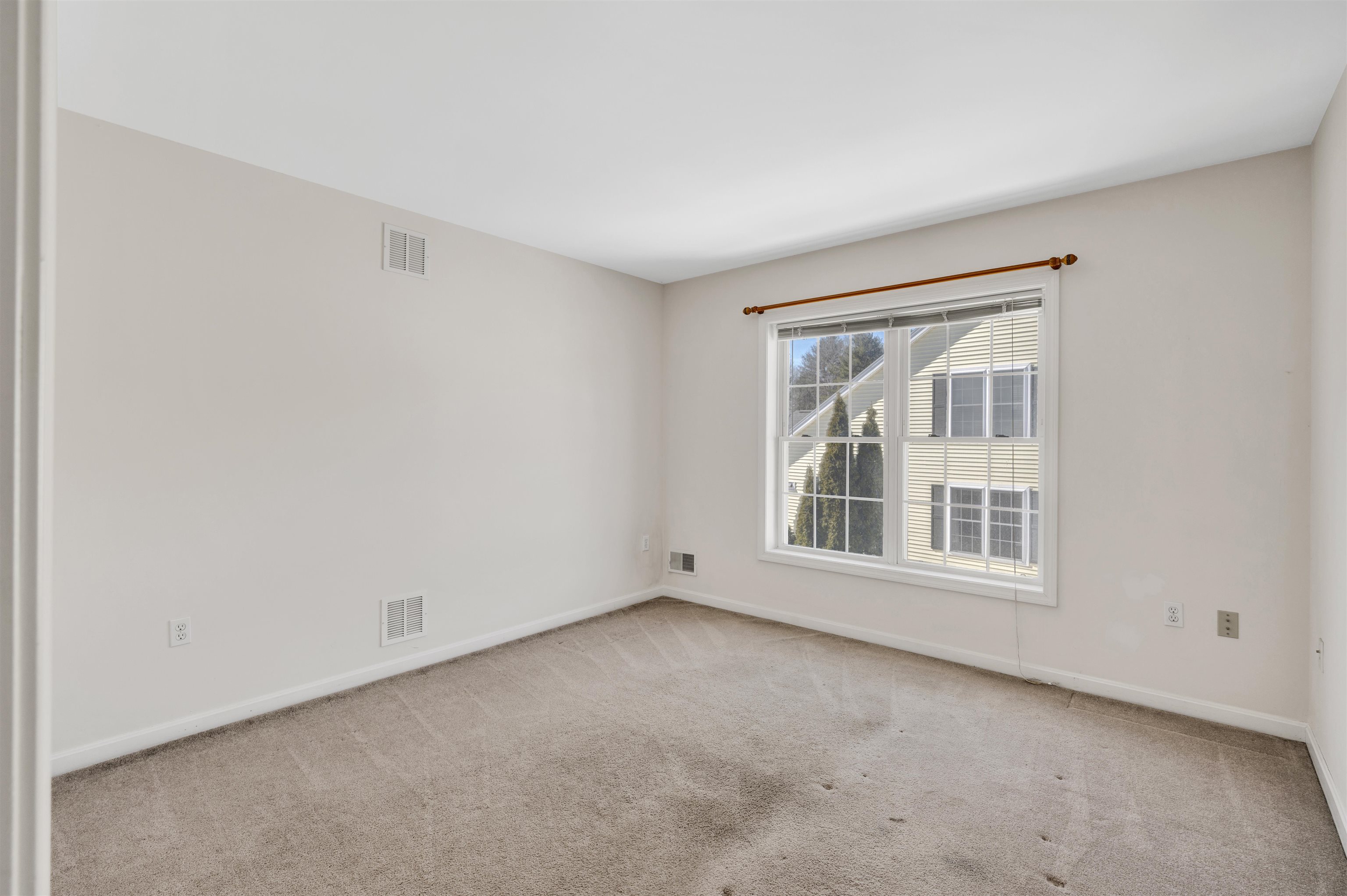 55 Augusta Way Dover, NH 03820 - Photo 34 of 55