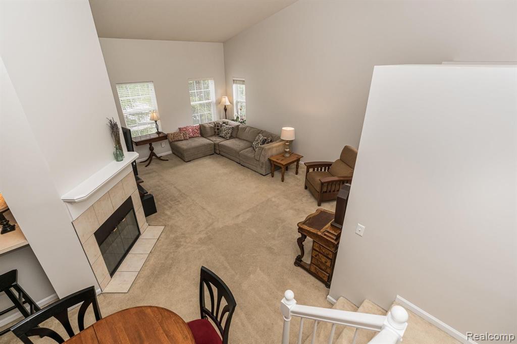 663 West Bluff Court Rochester Hills, MI 48307 - Photo 23 of 38