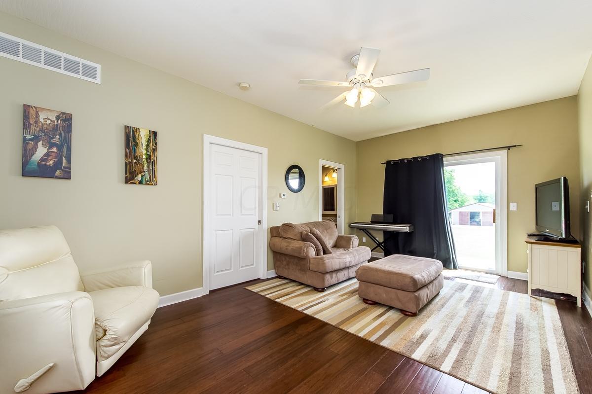 1444 Alton Road Galloway, OH 43119 - Photo 24 of 38 Gallery Image 24