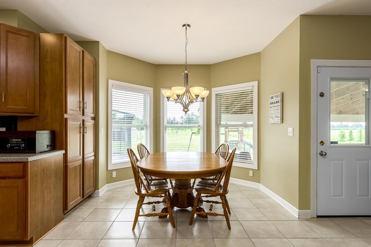 1444 Alton Road Galloway, OH 43119 - Photo 6 of 38 Gallery Image 6