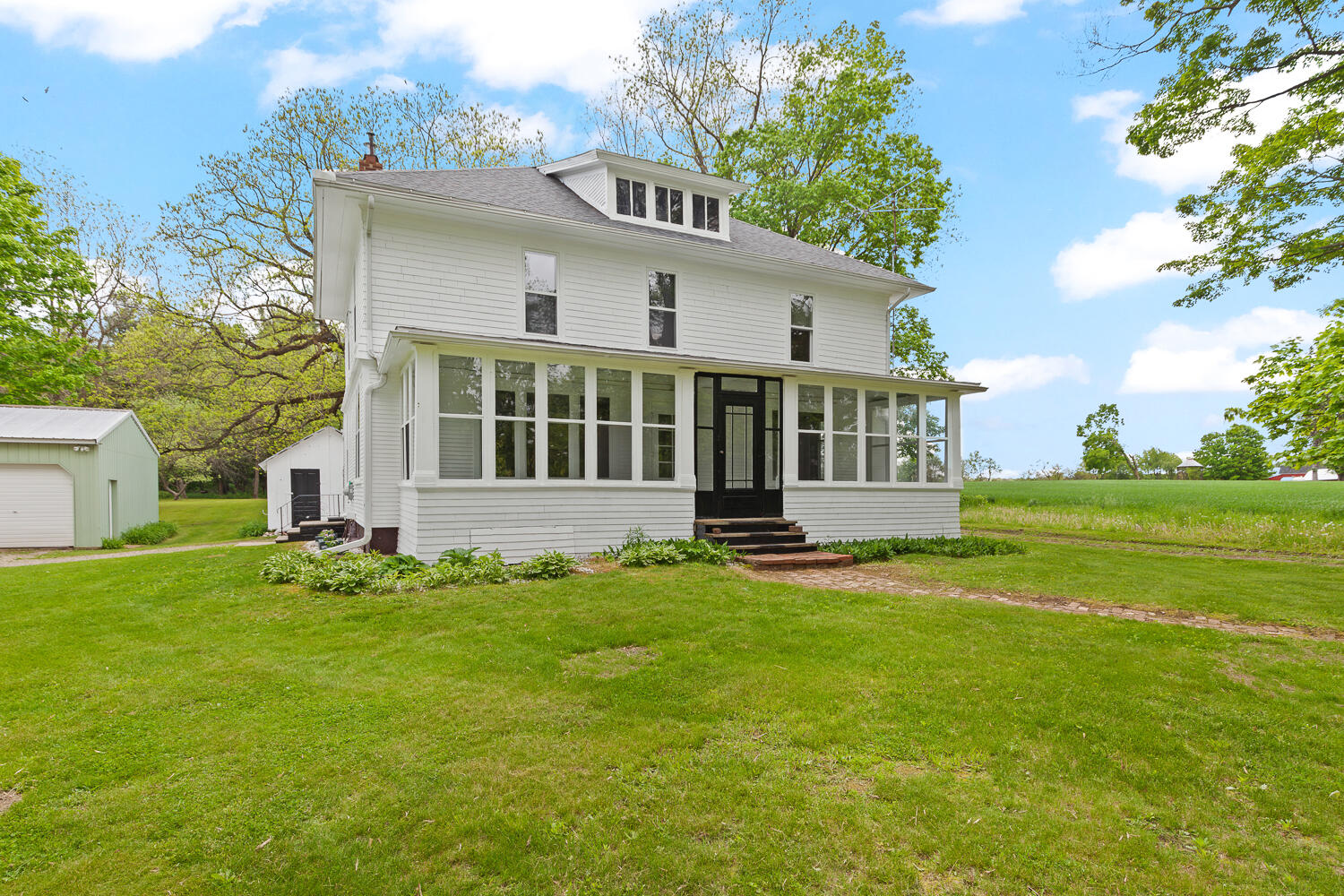 8001 South Jackson Road Jackson, MI 49201 - Photo 3 of 53 8001 S Jackson Rd - 1033