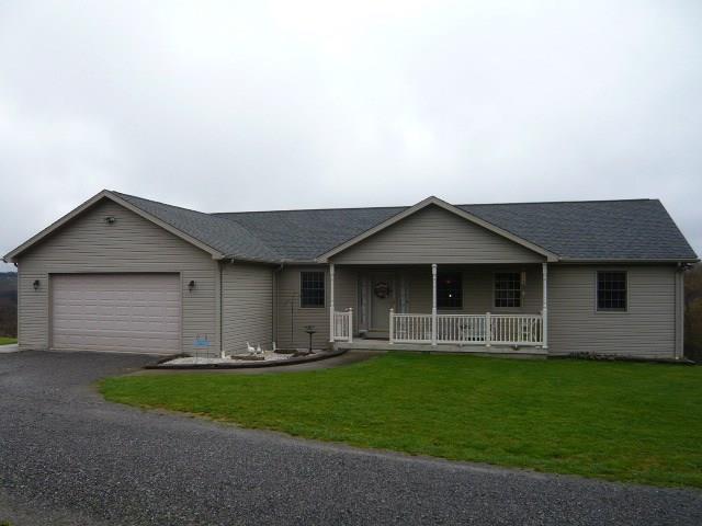 100 Stone Lane Butler, PA 16002 - Photo 1 of 25 Gallery Image 1