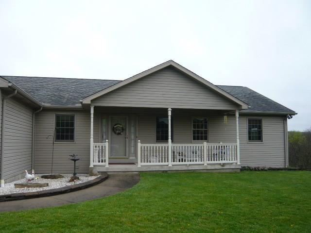 100 Stone Lane Butler, PA 16002 - Photo 2 of 25 Gallery Image 2