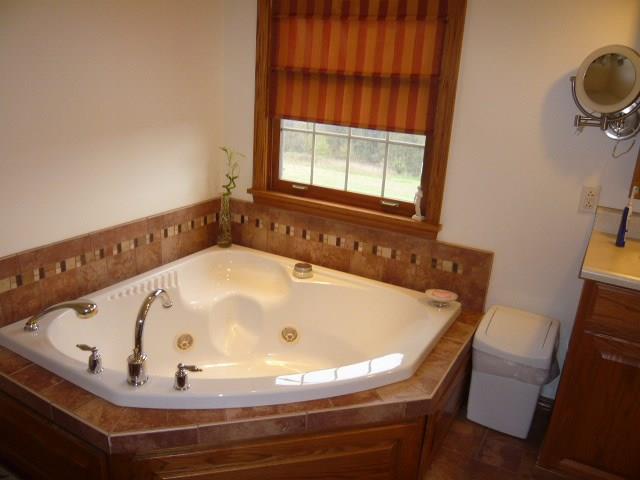 100 Stone Lane Butler, PA 16002 - Photo 14 of 25 Gallery Image 14