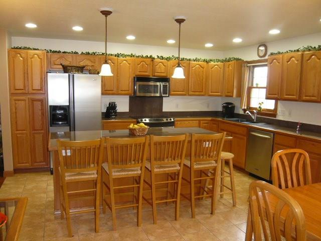 100 Stone Lane Butler, PA 16002 - Photo 6 of 25 Gallery Image 6