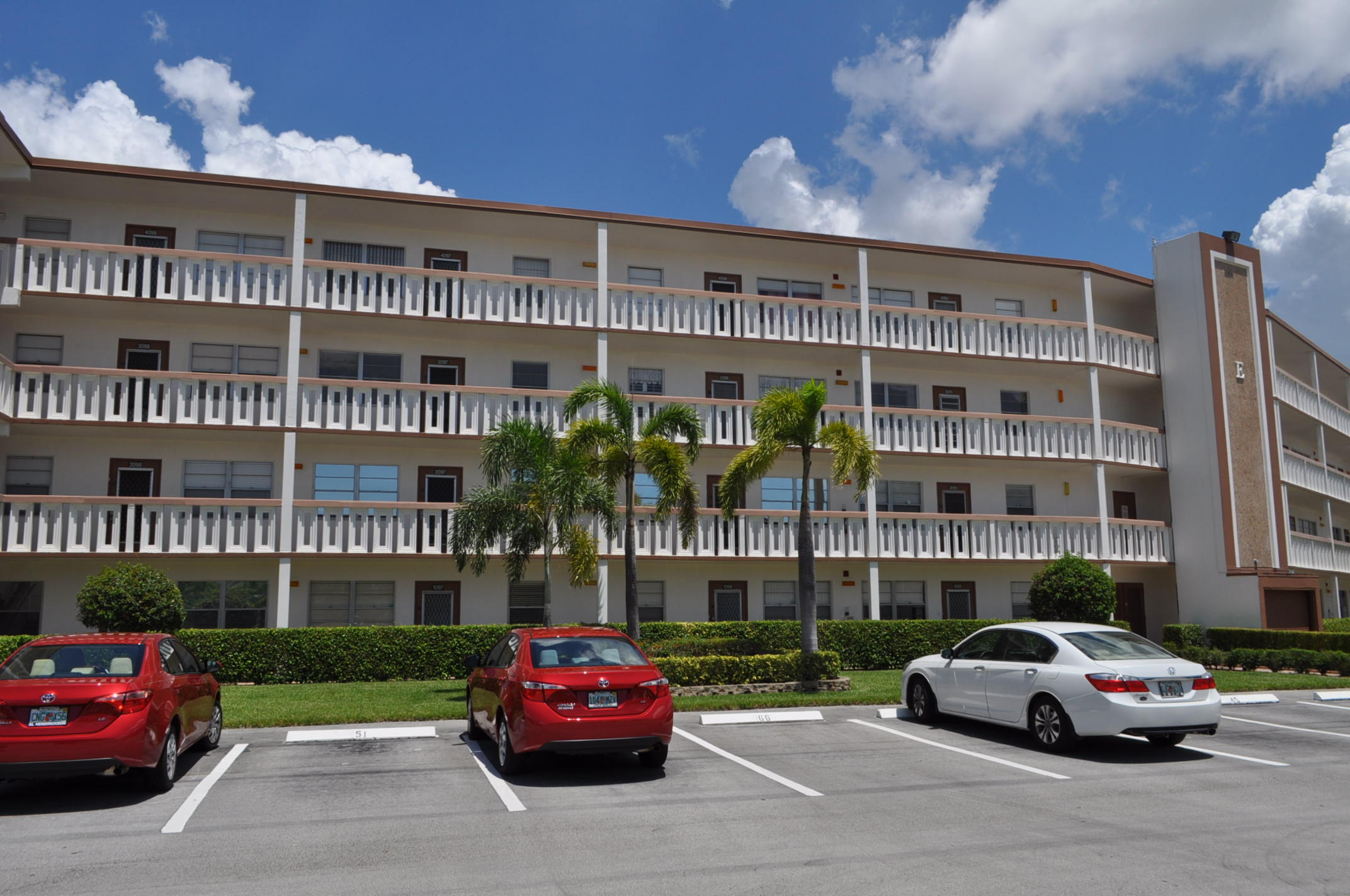 4099 Cornwall East, Unit 4099 Boca Raton, FL 33434 - Photo 3 of 13 Building