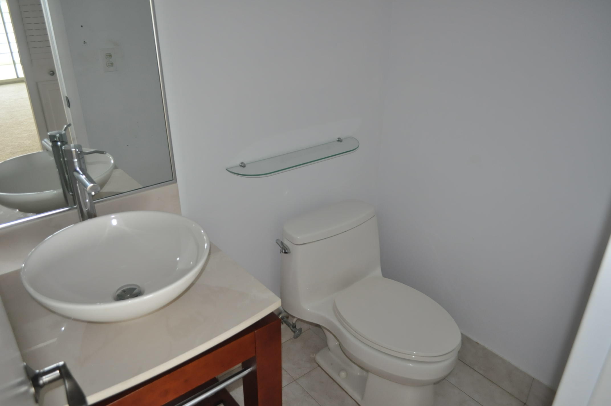 4099 Cornwall East, Unit 4099 Boca Raton, FL 33434 - Photo 7 of 13 1/2 Bath